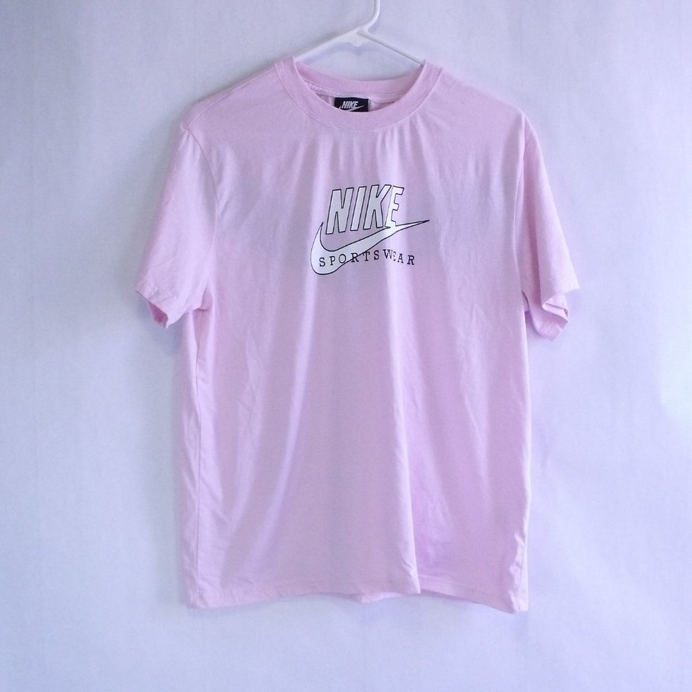 Nike Sportswear Heritage Pink T-Shirt